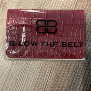 New Croc Card Case Red Faux Snakeskin Credit Card Holder Below The Belt NIP